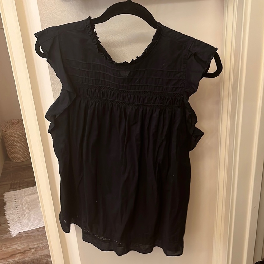 Old Navy women’s smocked type blouse